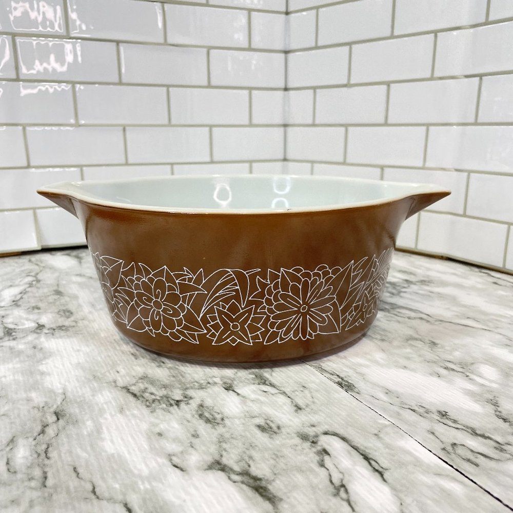 Vintage Pyrex Woodland Casserole Large 2.5 Liter 475-B Replacement MCM 1978-1983